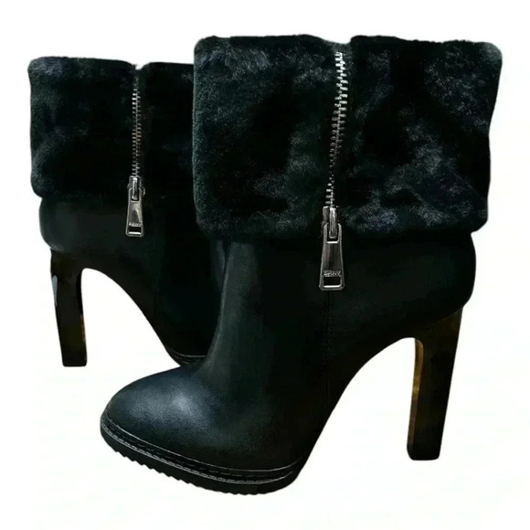 🆕DKNY “SONYA” Black Fur-Trimmed High Heel Ankle Boots. NWT - Picture 2 of 10
